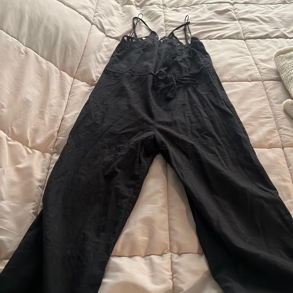 Super cute black jumpsuit